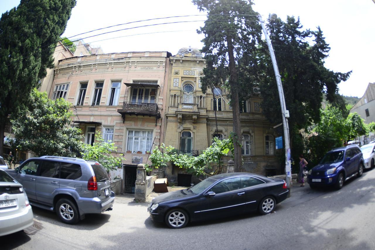 Ana'S Apartment In Old Tbilisi Exterior photo