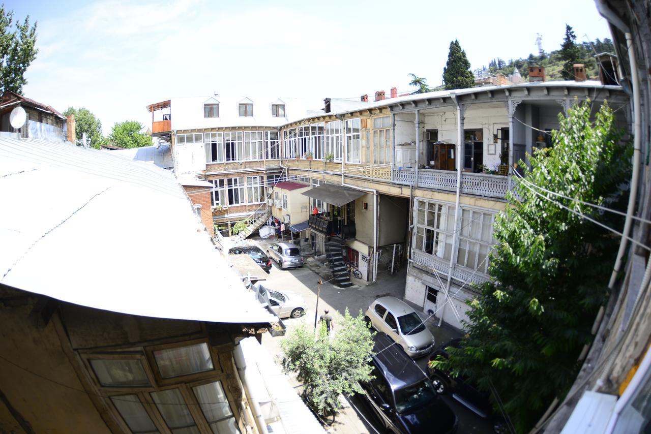 Ana'S Apartment In Old Tbilisi Exterior photo